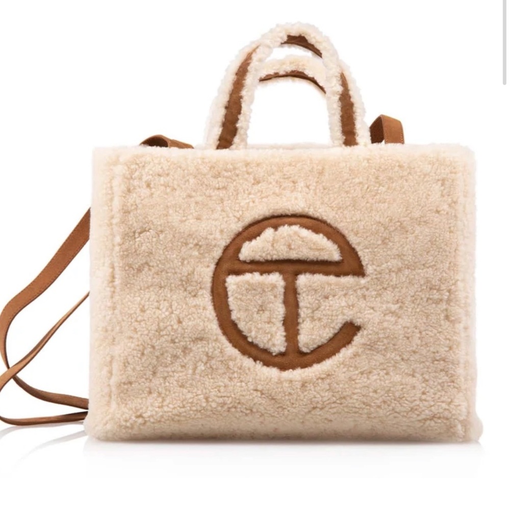 BRAND NEW TELFAR with tags !!!!! Sheepskin medium!